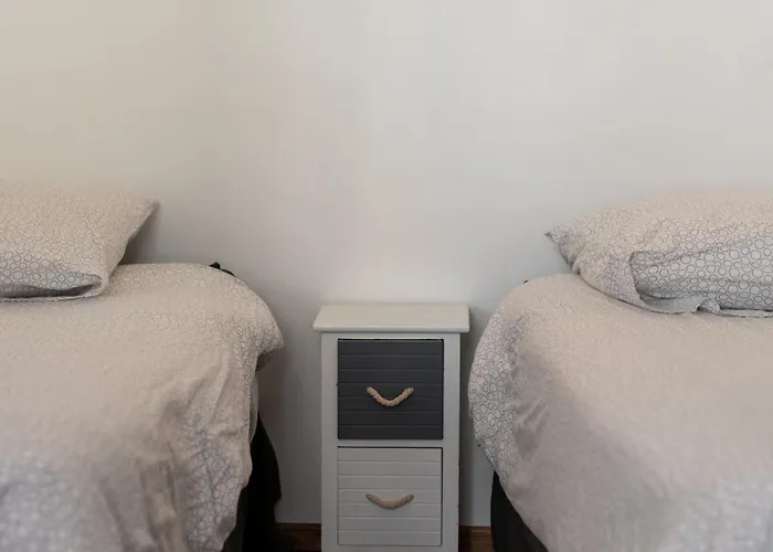 Happy - 9 Min Sanctuaires - Renove & Equipe - 3 Couchages لورد